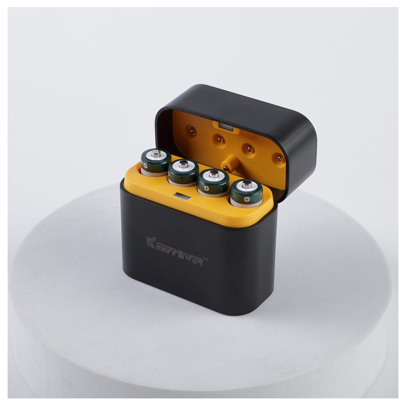 Keeppower i4 - Genopladelige AA batterier, 4 stk. inkl. oplader